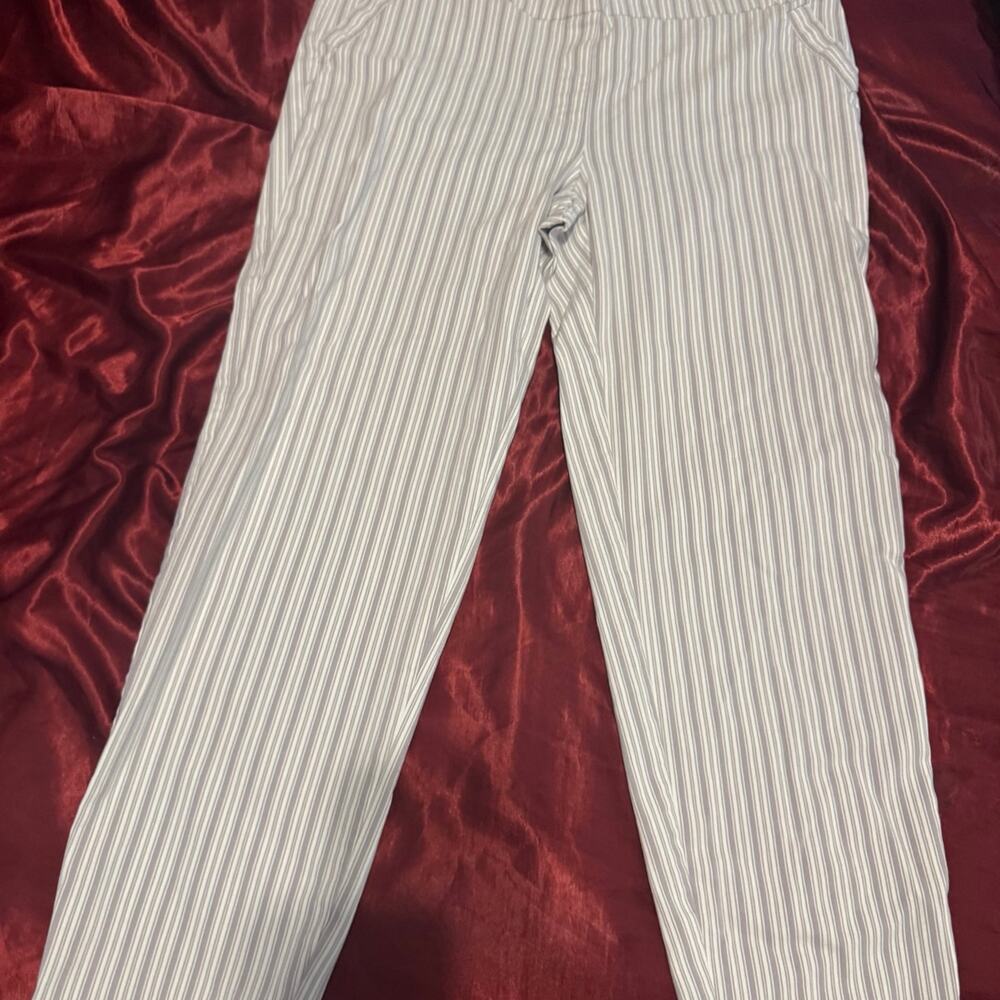 Ava & Grace pants size XL